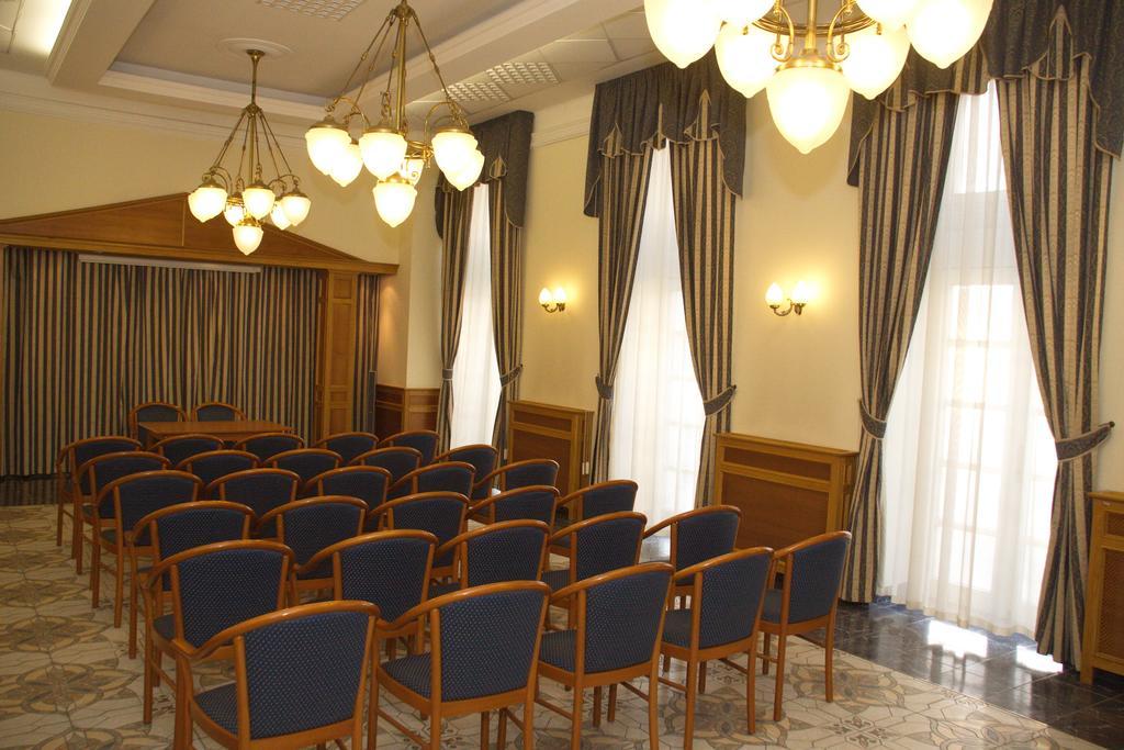 Hotel Pannonia Miskolc Ngoại thất bức ảnh