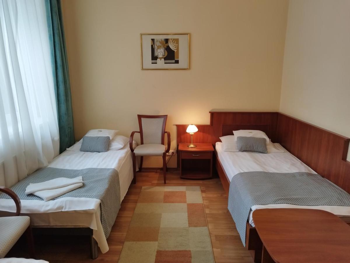 Hotel Pannonia Miskolc Ngoại thất bức ảnh